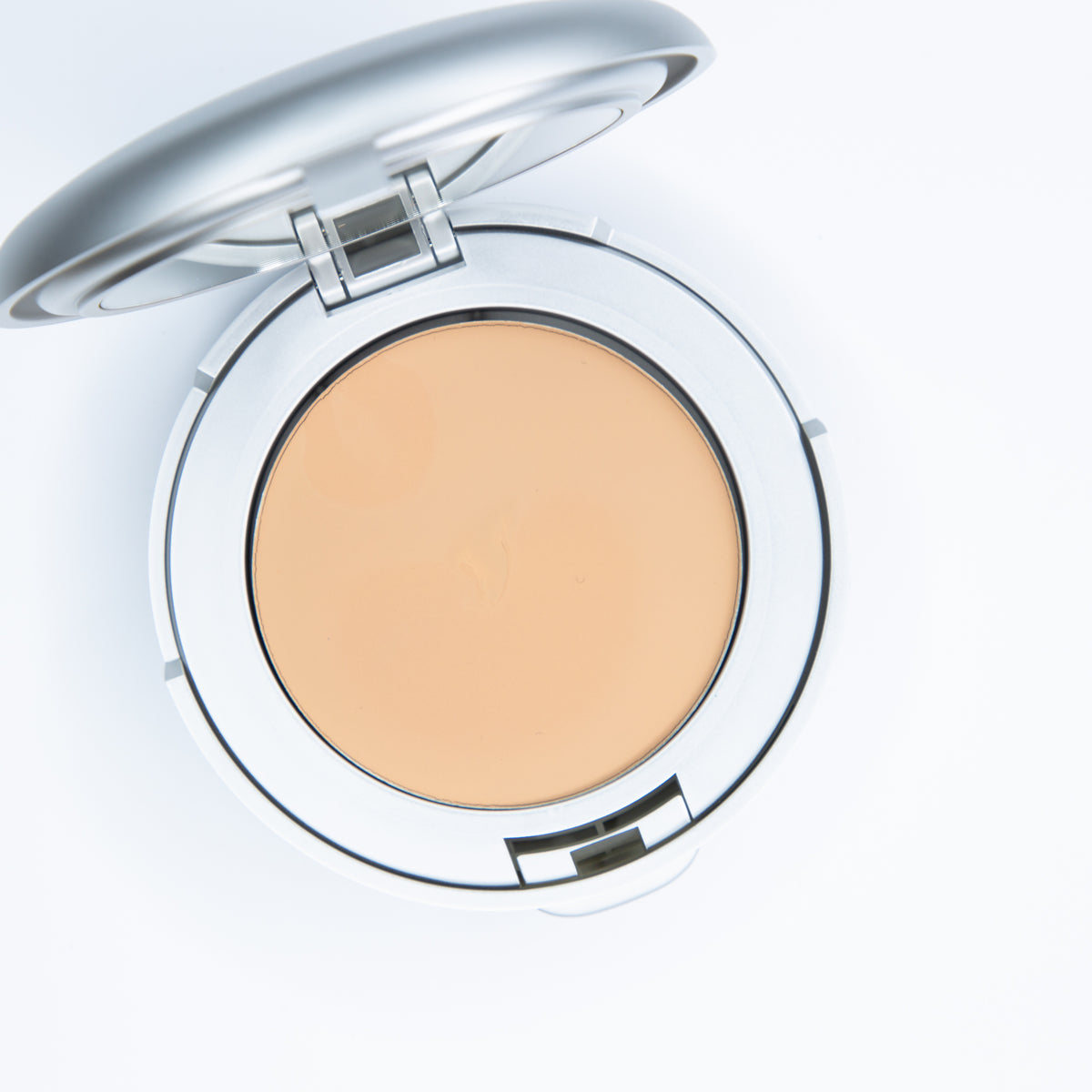 Golden Illusion Complete Coverage Foundation – Amy Head Cosmetics